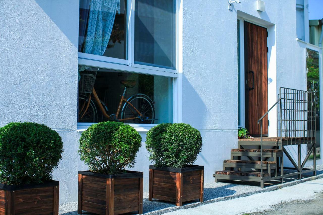 Ferienwohnung Admiring Island Tainan Exterior foto